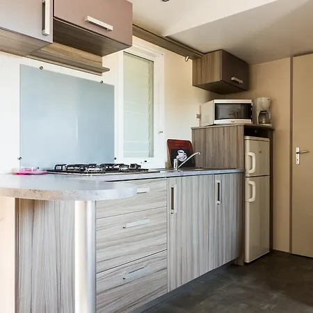 Des Mimosas Аржель-сюр-Мер